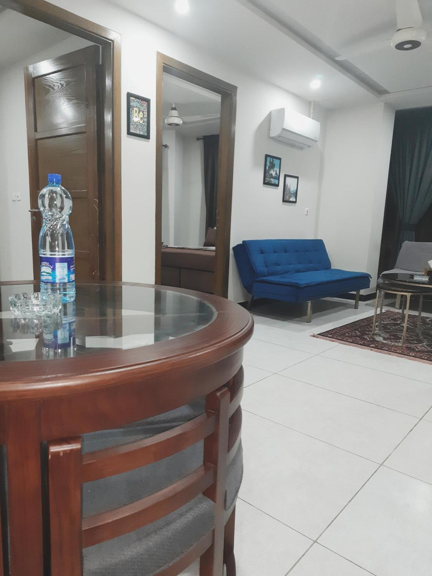 Northern Suites Bahria Town Rawalpindi Oda fotoğraf